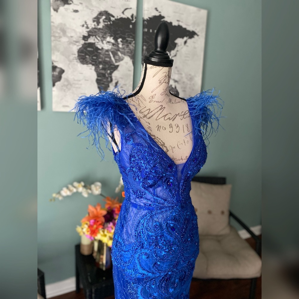 NWT sparkly tight fitted blue feather prom dress, pageant gown or formal dress